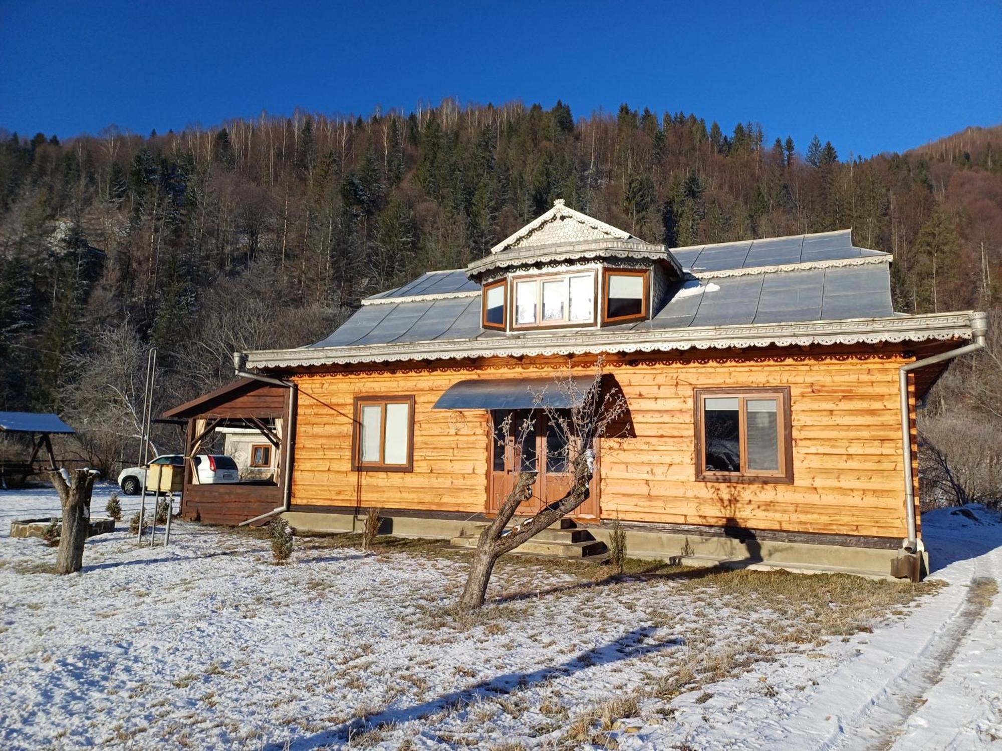 Садиба У Курила З Сауною Та Чаном На Дровах Shepot Exterior photo